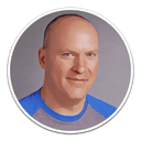 Meghan Smallwood & Patrick Cadigan headshot